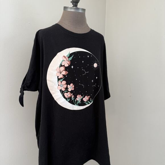 Torrid Blouse Cold Shoulder Top Boho Size 4XL Moon Tee - Picture 3 of 6